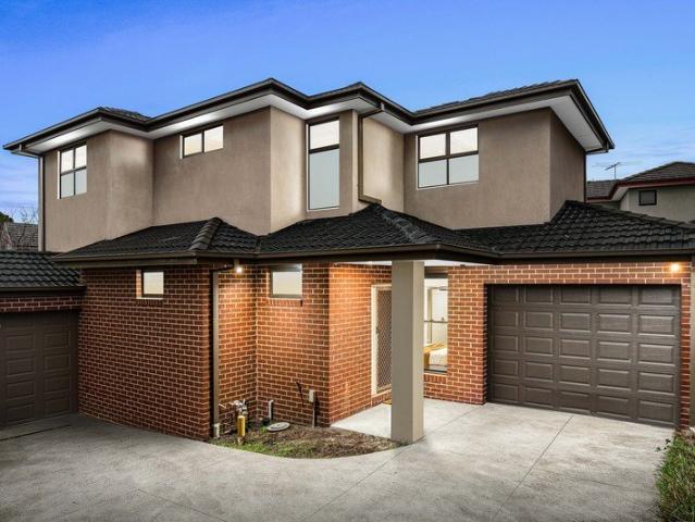 Townhouse for sale in Camerons Creek, Victoria