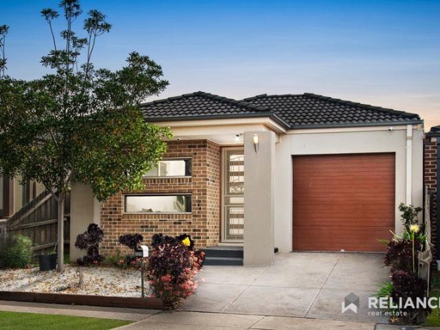 House for sale in Presidents Park, Melbourne