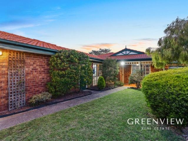 House for sale in Cranbourne North, Victoria