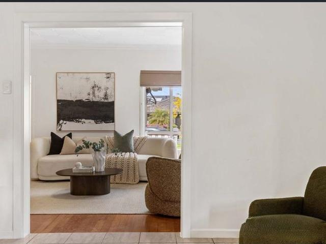 House for rent in Keilor East, Melbourne