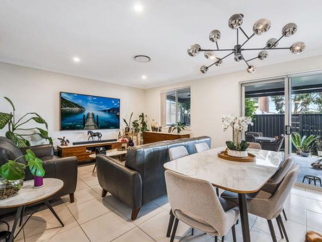 House for rent in Rosemeadow, Sydney