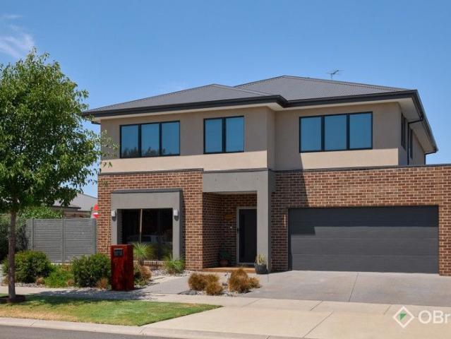 House for sale in Drouin, Victoria