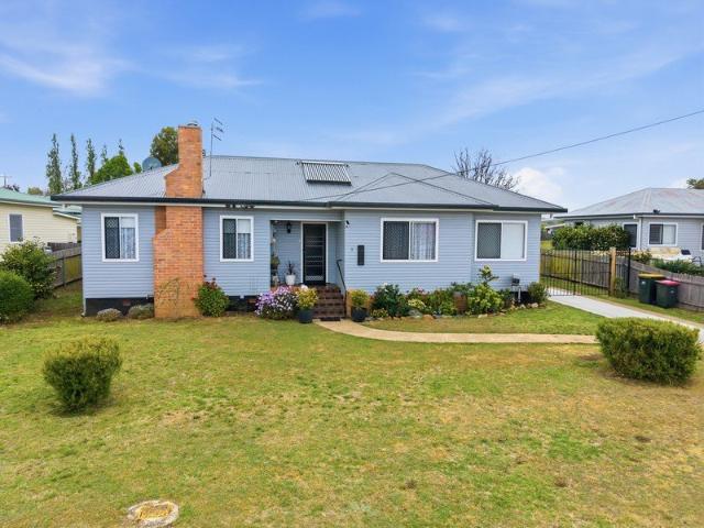 House for sale in Glen Innes, Glen Innes Severn Council