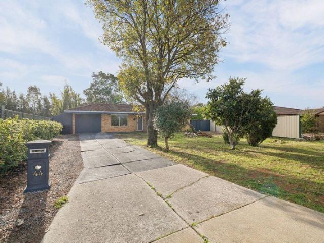 House for sale in Camillo, Western Australia