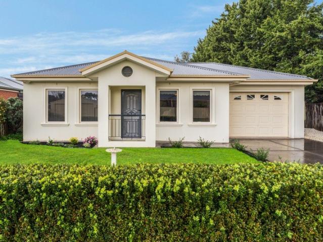 House for sale in Lara, City of Greater Geelong