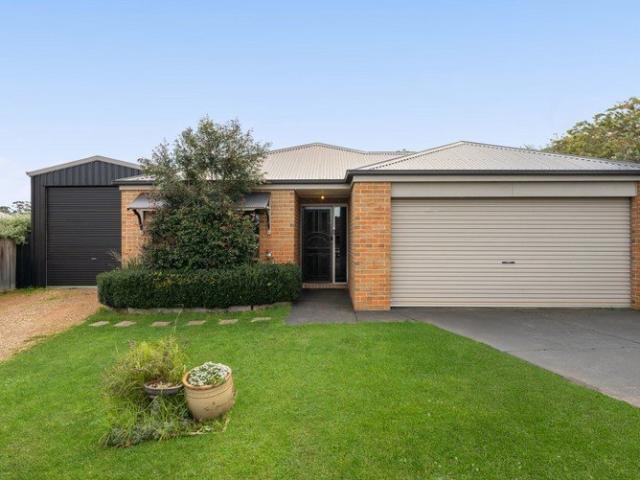 House for sale in Drouin Springs, Drouin