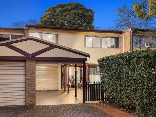 Townhouse for sale in Sydney, New South Wales
