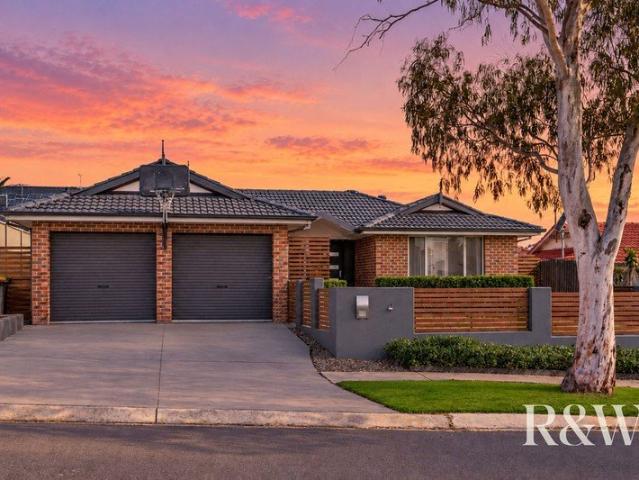 House for sale in Hinchinbrook, Sydney
