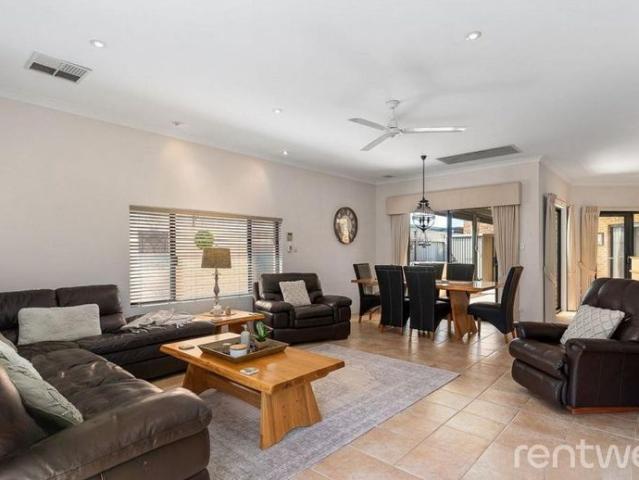 House for rent in Port Kennedy, Western Australia
