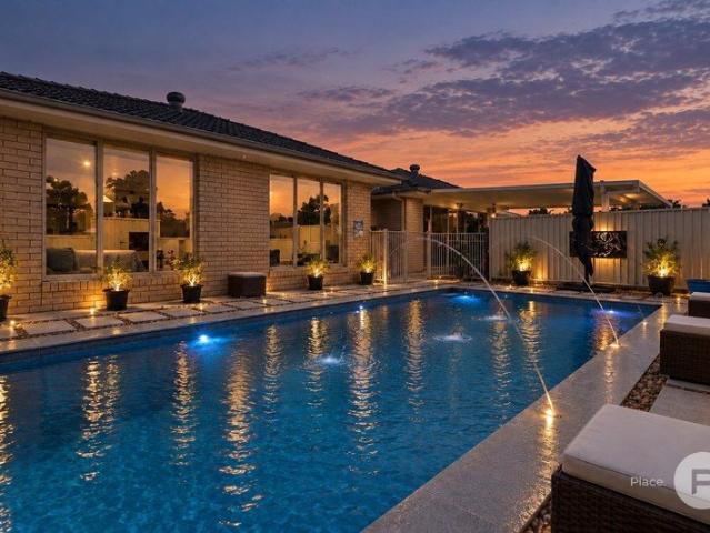 House for sale in Twin Peaks, Sunshine Coast Regional