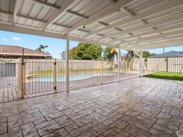 House for sale in Crestmead, Greater Brisbane