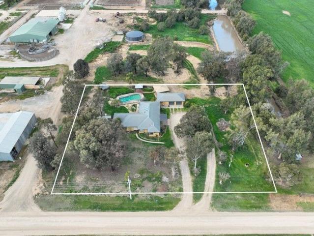 Cottage for sale in Katunga, Victoria