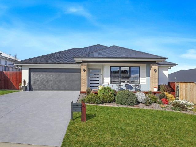 House for sale in Manchester Square, New South Wales