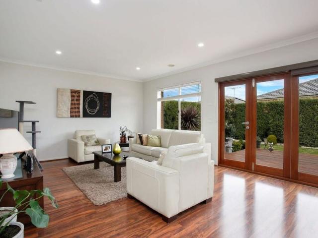 Apartment for rent in Highlands, Melbourne