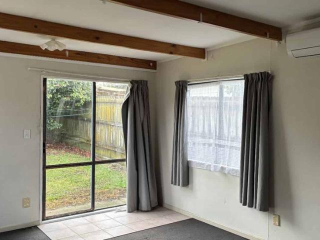 House for rent in Manurewa, Oroua County