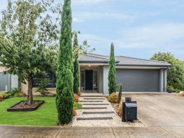 House for sale in Curlewis, Victoria