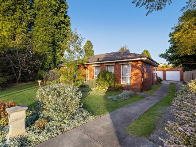 House for sale in Knoxfield, Melbourne