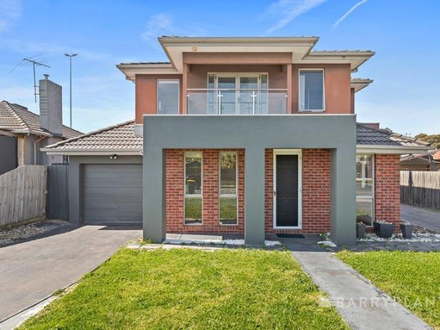 Townhouse for sale in Camerons Creek, Victoria