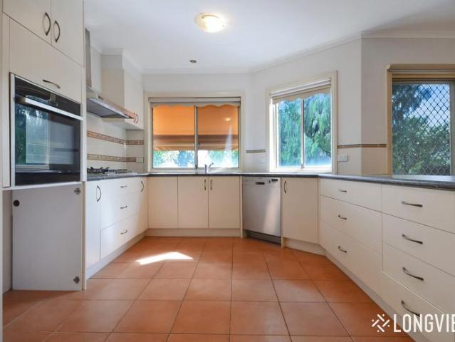 Townhouse for rent in Camerons Creek, Victoria