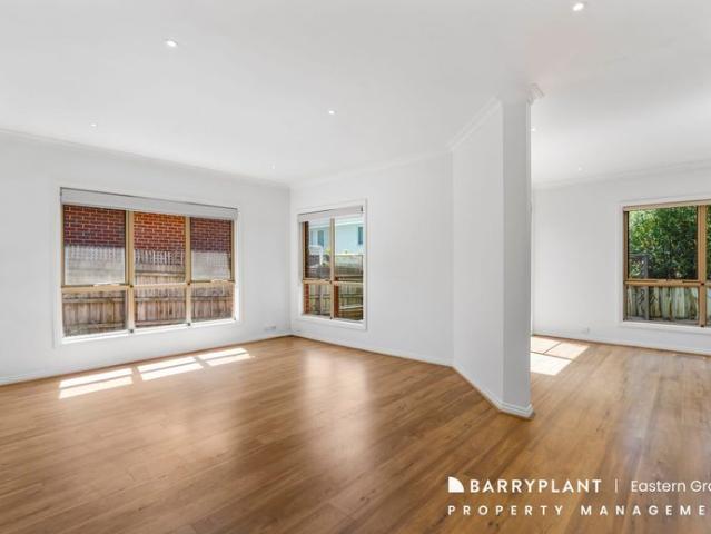 Townhouse for rent in Mitcham, Melbourne