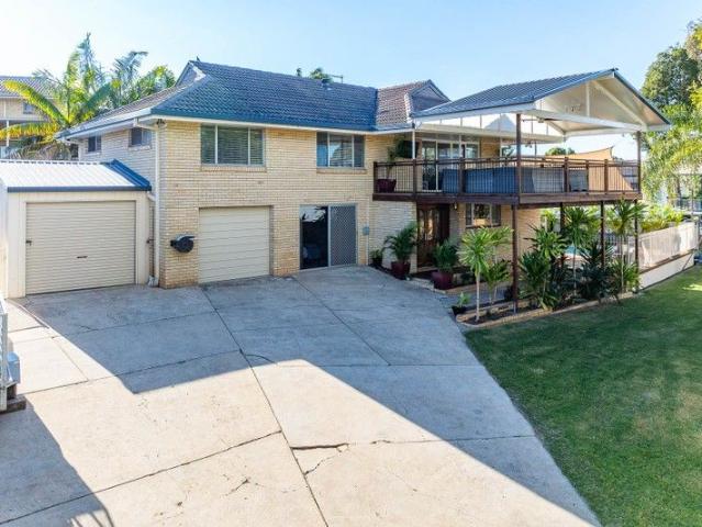 House for sale in Geebung