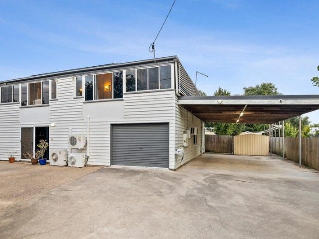 House for sale in Park Avenue