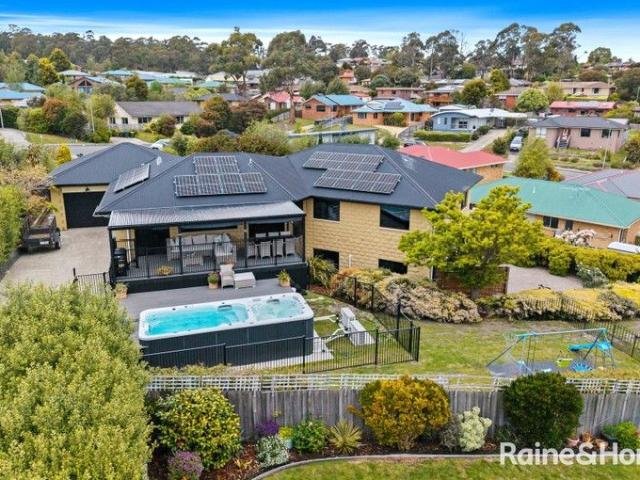 House for sale in Kingston, Tasmania