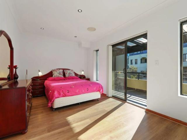 Townhouse for rent in Sydney, New South Wales