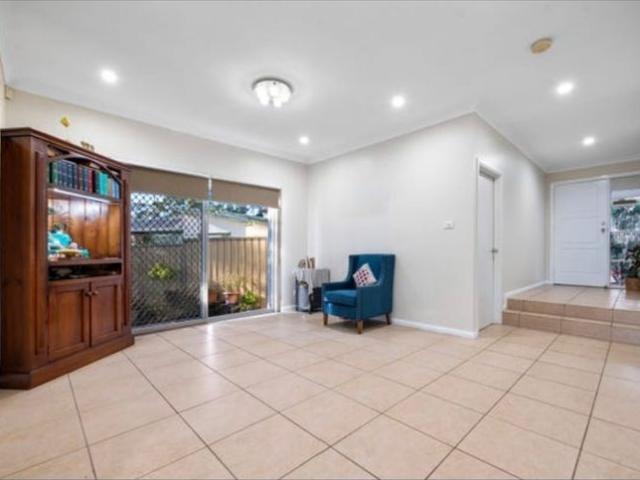 Townhouse for rent in Sydney, New South Wales