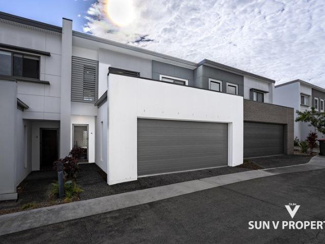 Townhouse for sale in Toombul, Queensland