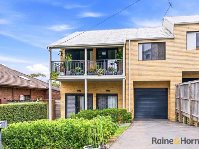 Duplex for rent in Sydney, New South Wales