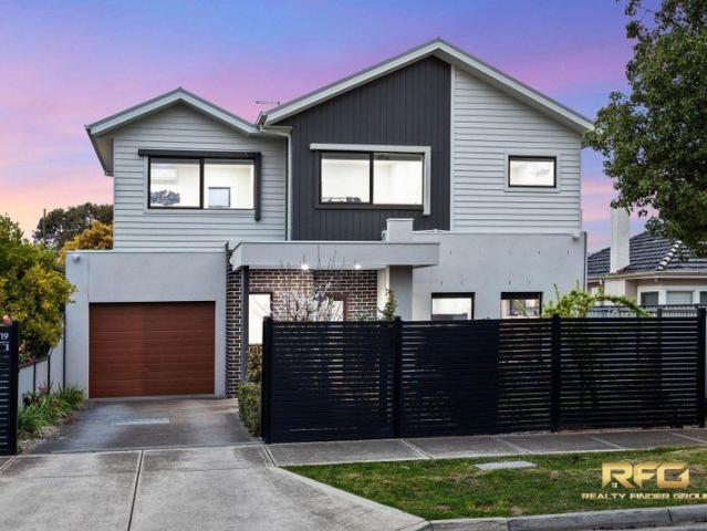 Townhouse for sale in Camerons Creek, Victoria