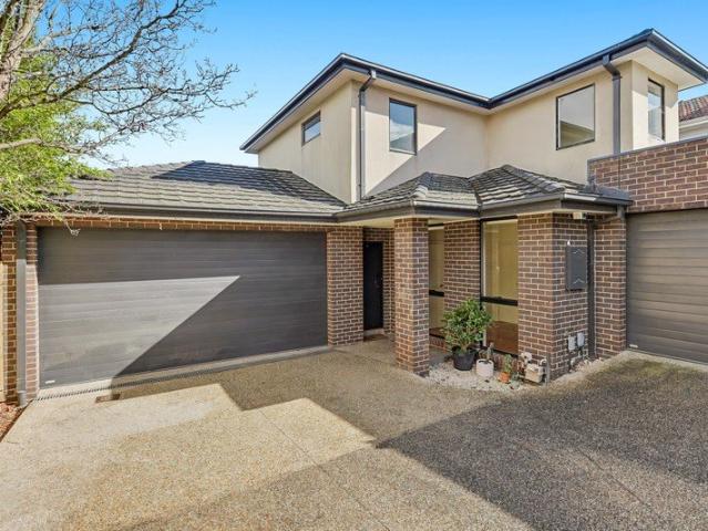 Townhouse for rent in Camerons Creek, Victoria