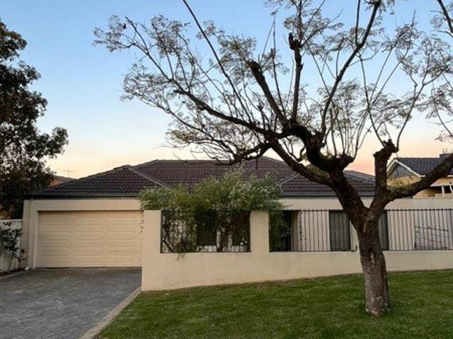 Villa for rent in Stirling, Western Australia