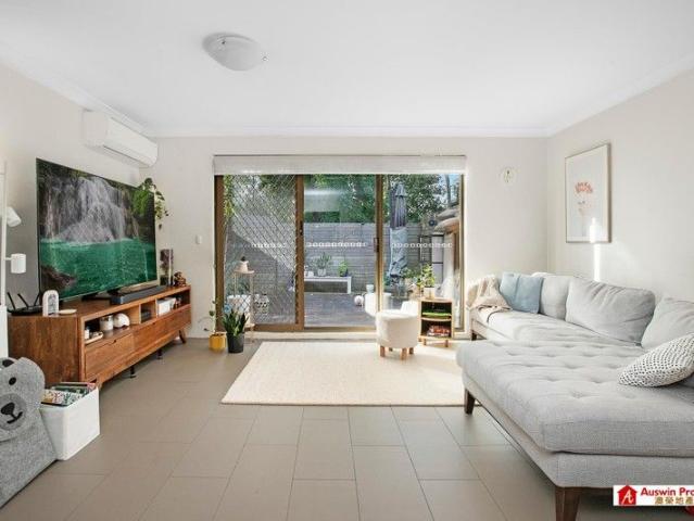 Townhouse for sale in Marsfield