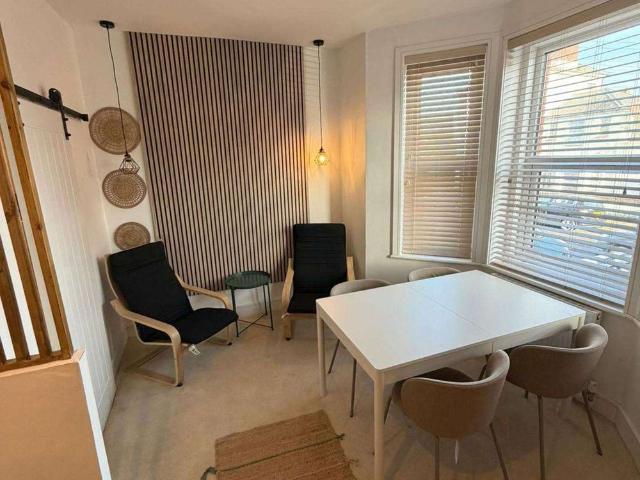 Room for rent in Roselands, Eastbourne