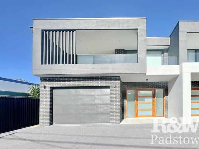 Duplex for rent in Sydney, New South Wales
