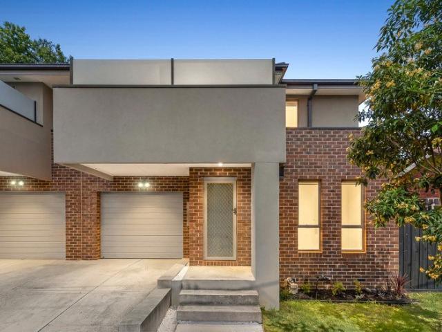 Townhouse for sale in Clayton, Melbourne