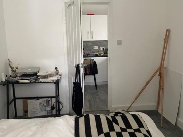 Apartment for rent in Temple Fortune, Greater London