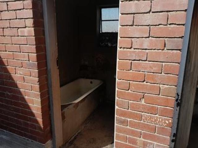Apartment for sale in Vosloorus, Gauteng