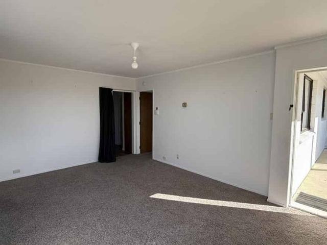 Apartment for rent in Otakou