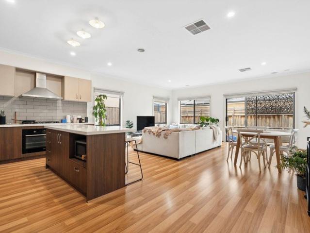 House for rent in Armstrong, Geelong