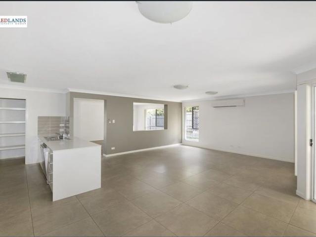 House for rent in Point Talburpin, Greater Brisbane