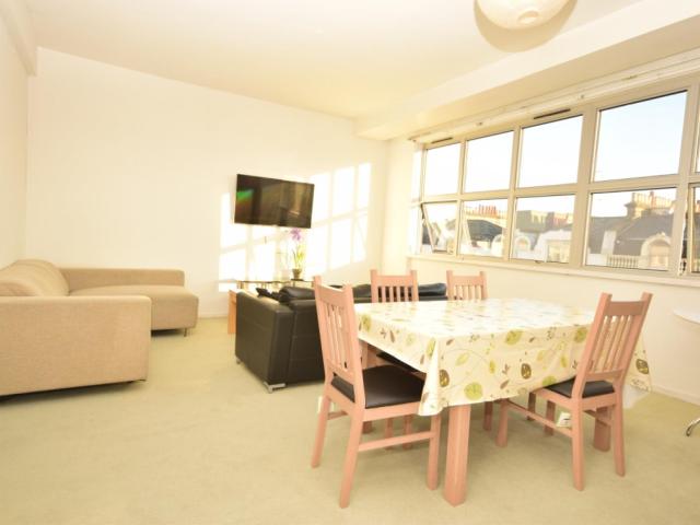 Apartment for rent in Earl's Court, Greater London