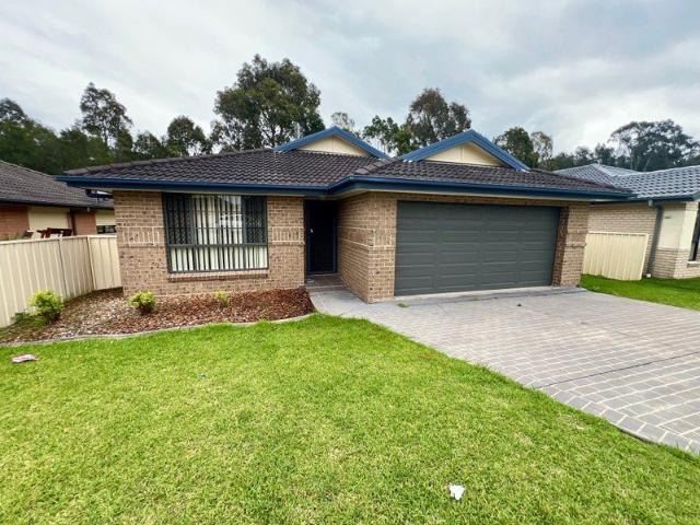 House for rent in Raymond Terrace, Newcastle-Maitland