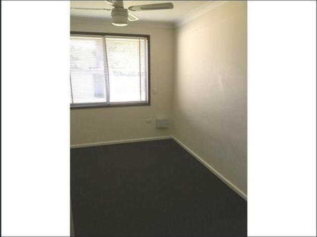 House for rent in Cambridge Park, Sydney