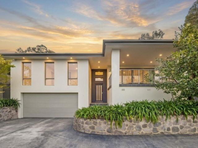 House for rent in Jerrabomberra, Queanbeyan