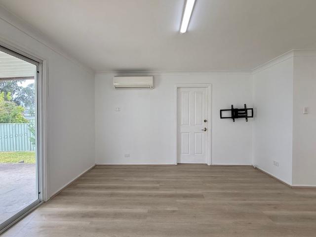 House for rent in Macquarie Fields, Sydney