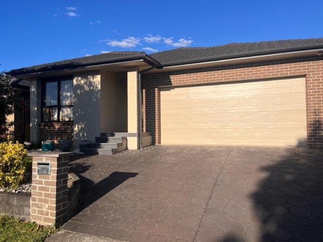 House for rent in The Ponds, Sydney