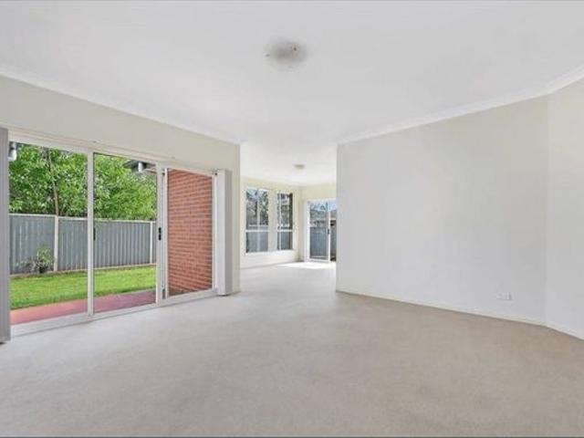 House for rent in Toongabbie, Sydney